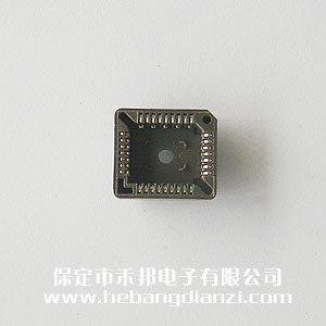 PLCC32插
